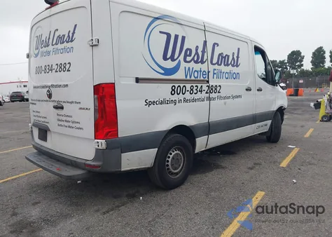 2019 Mercedes-Benz Sprinter 2500 Standard Roof V6 from USA, damaged, VIN WD3PF0CD7KP027292